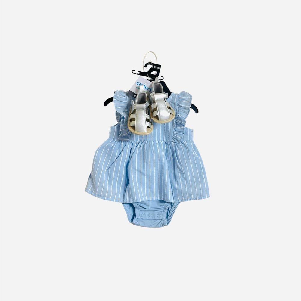 NWT Carter’s Baby girl outfit 3M